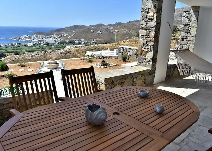 Arsinoi Serifos Town